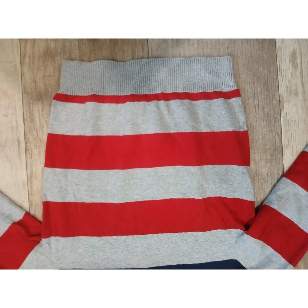 Tommy Hilfiger Boys Cotton Blue Gray Red Striped Long Sleeve Sweater Size 7